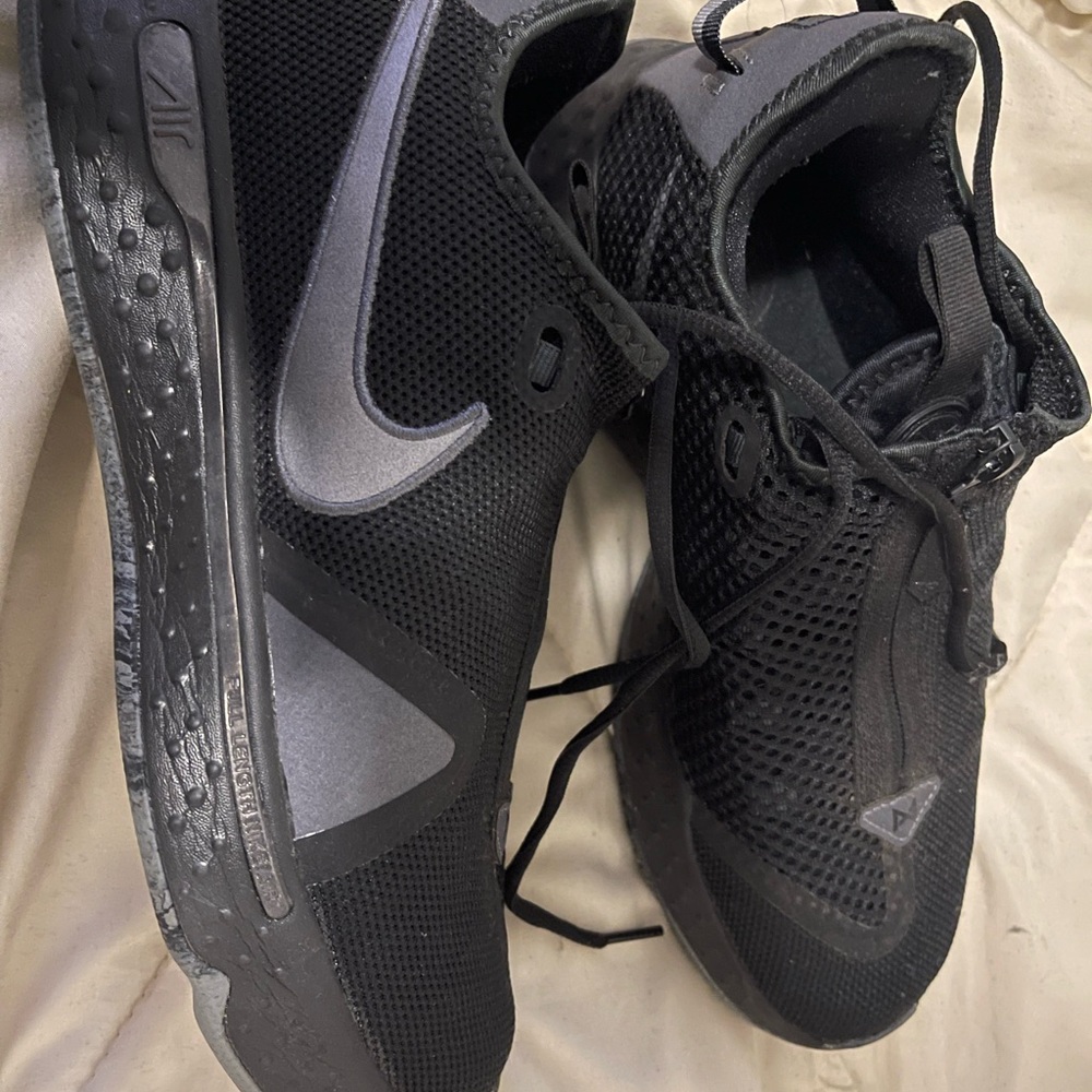 Nike PG 4